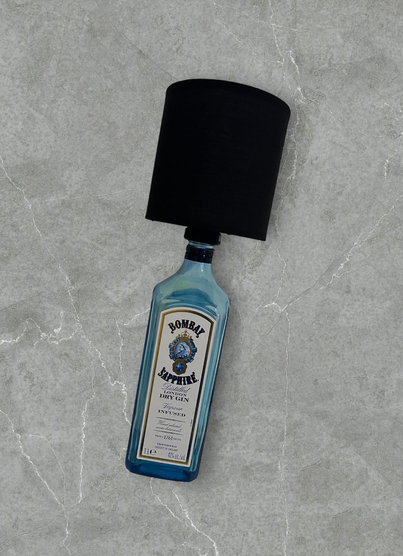 Bombay Sapphire Lampička